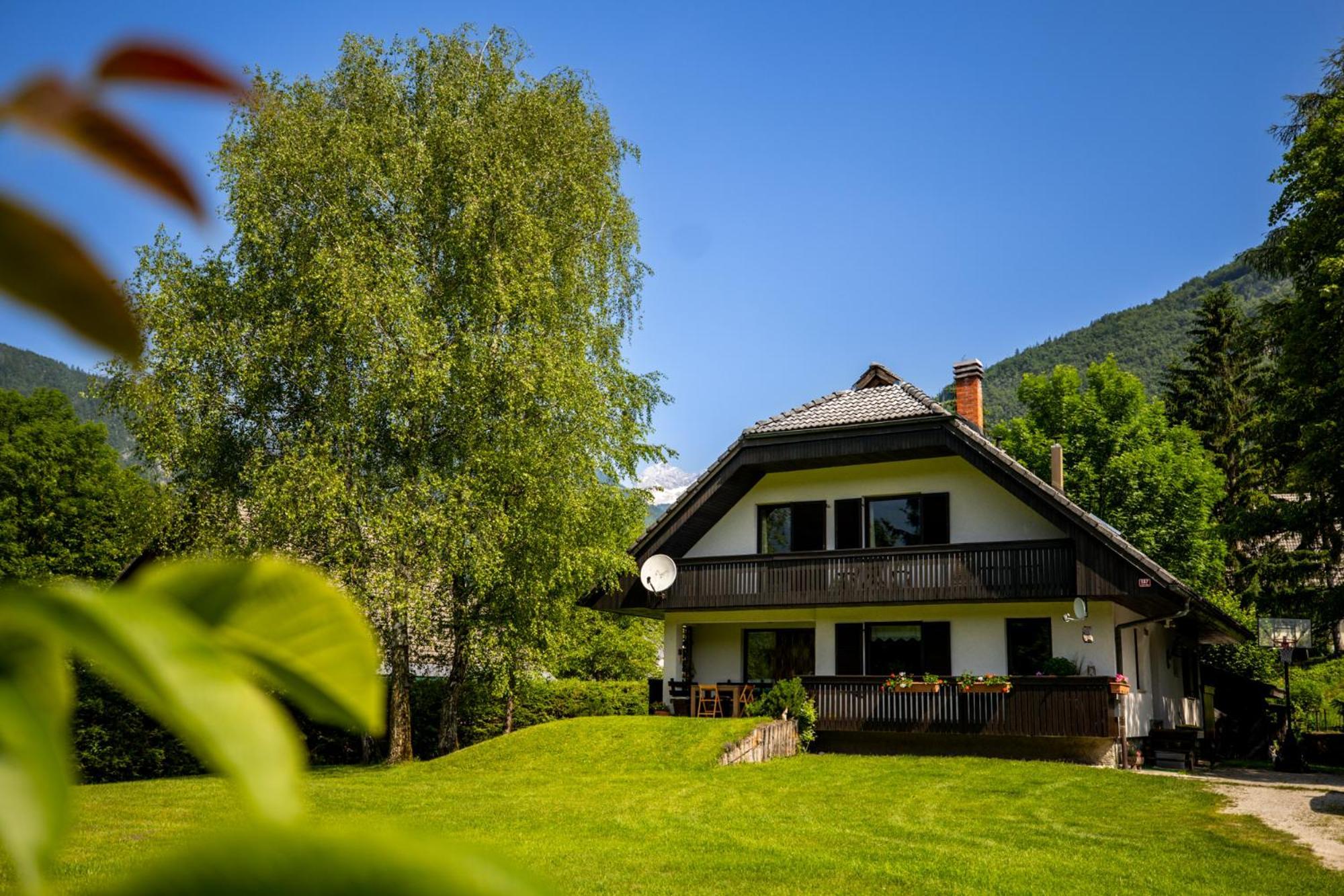 Apartments Korosec Breda Бохінь Екстер'єр фото